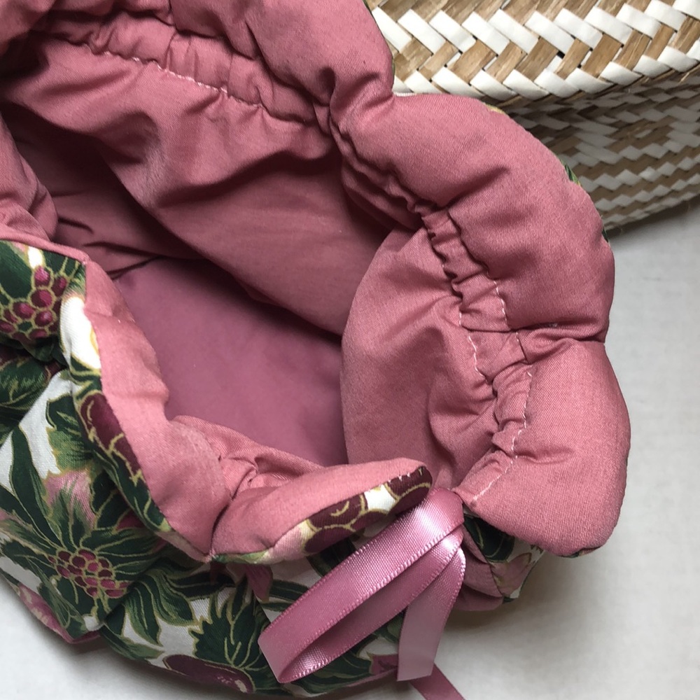 Handmade Tea Cozy 🌸 - Picture 3 of 12